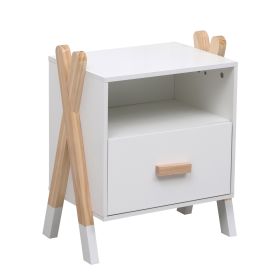 Нощно шкафче Паскал HM2488.03 цвят бял-натурал